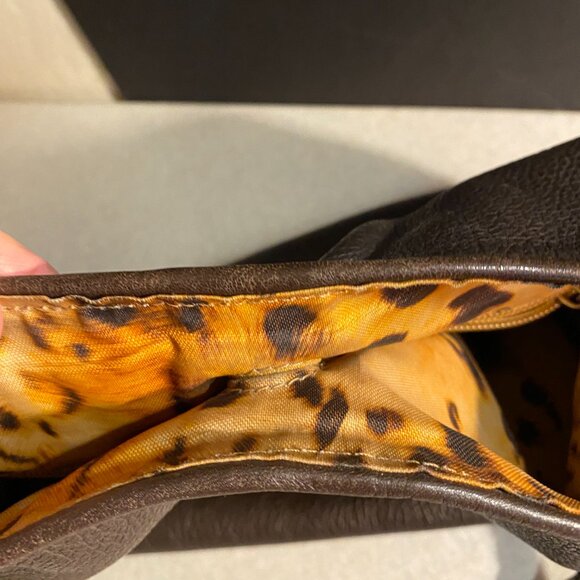 Plinio Visona Genuine Leather Shoulder Bag – Made in Italy - Picture 5 of 12